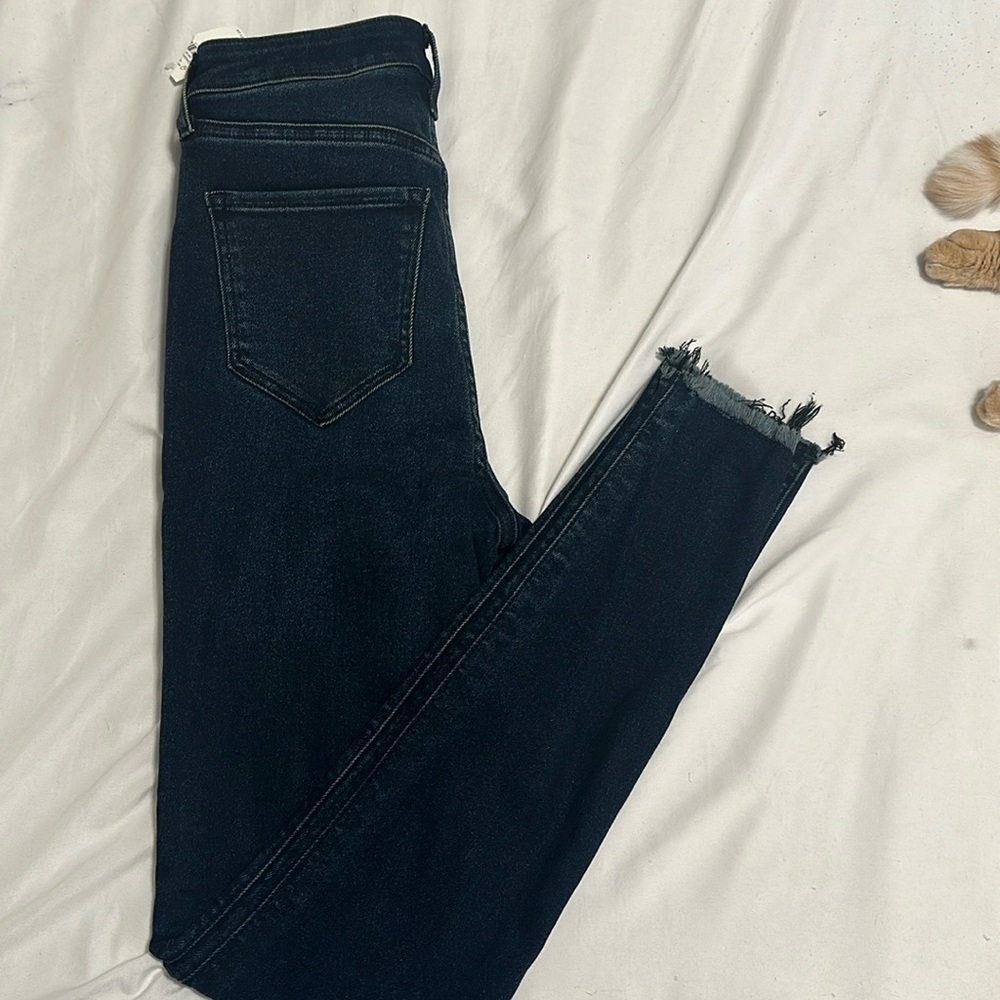 3/$50 NWT EXTRA HIGH RISE SUPER SKINNY JEANS size 4 tall